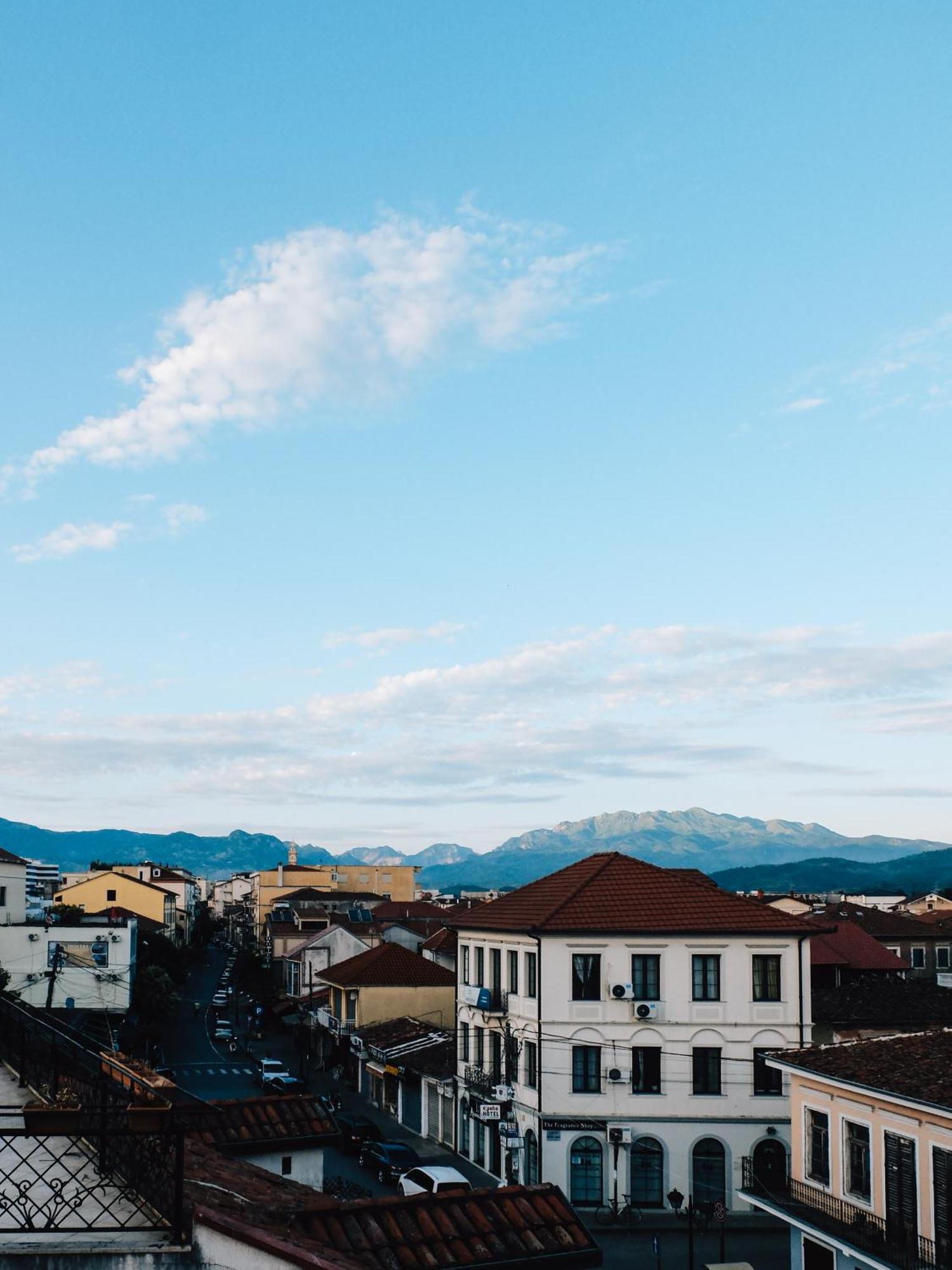 Scodrinon Hostel Shkodër Eksteriør bilde